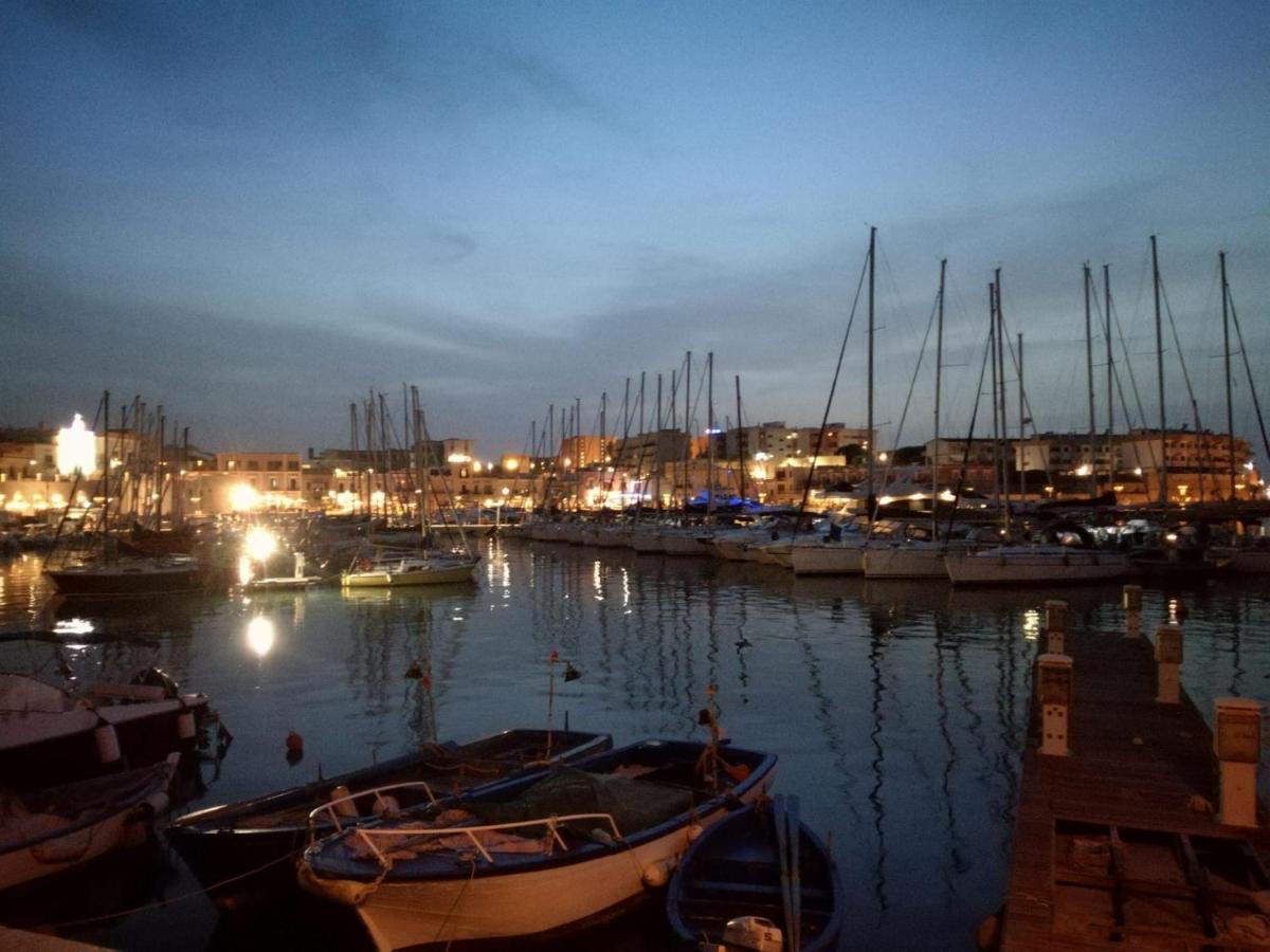 Tre Metri Sopra Il Mare Villa Bisceglie Exterior foto