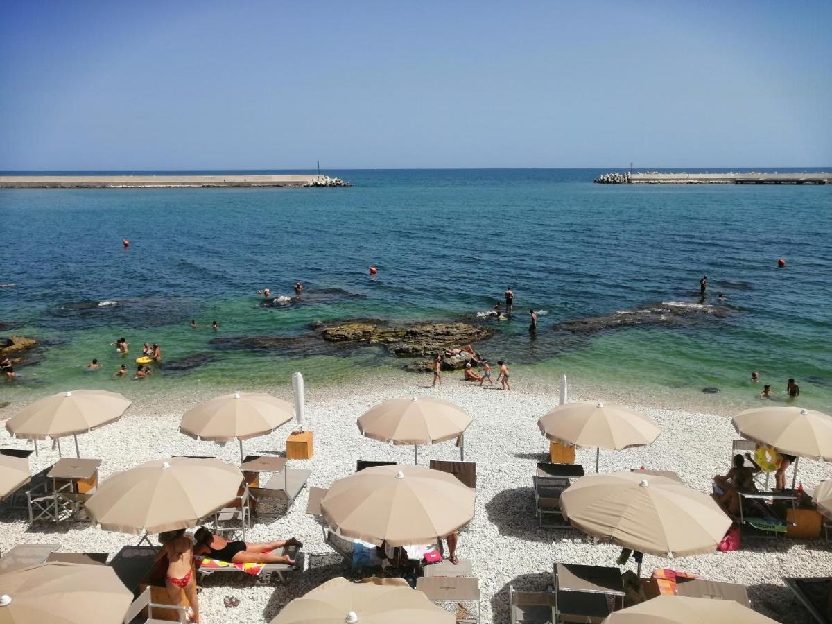 Tre Metri Sopra Il Mare Villa Bisceglie Exterior foto